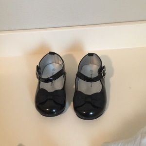 Black patent leather maryjanes